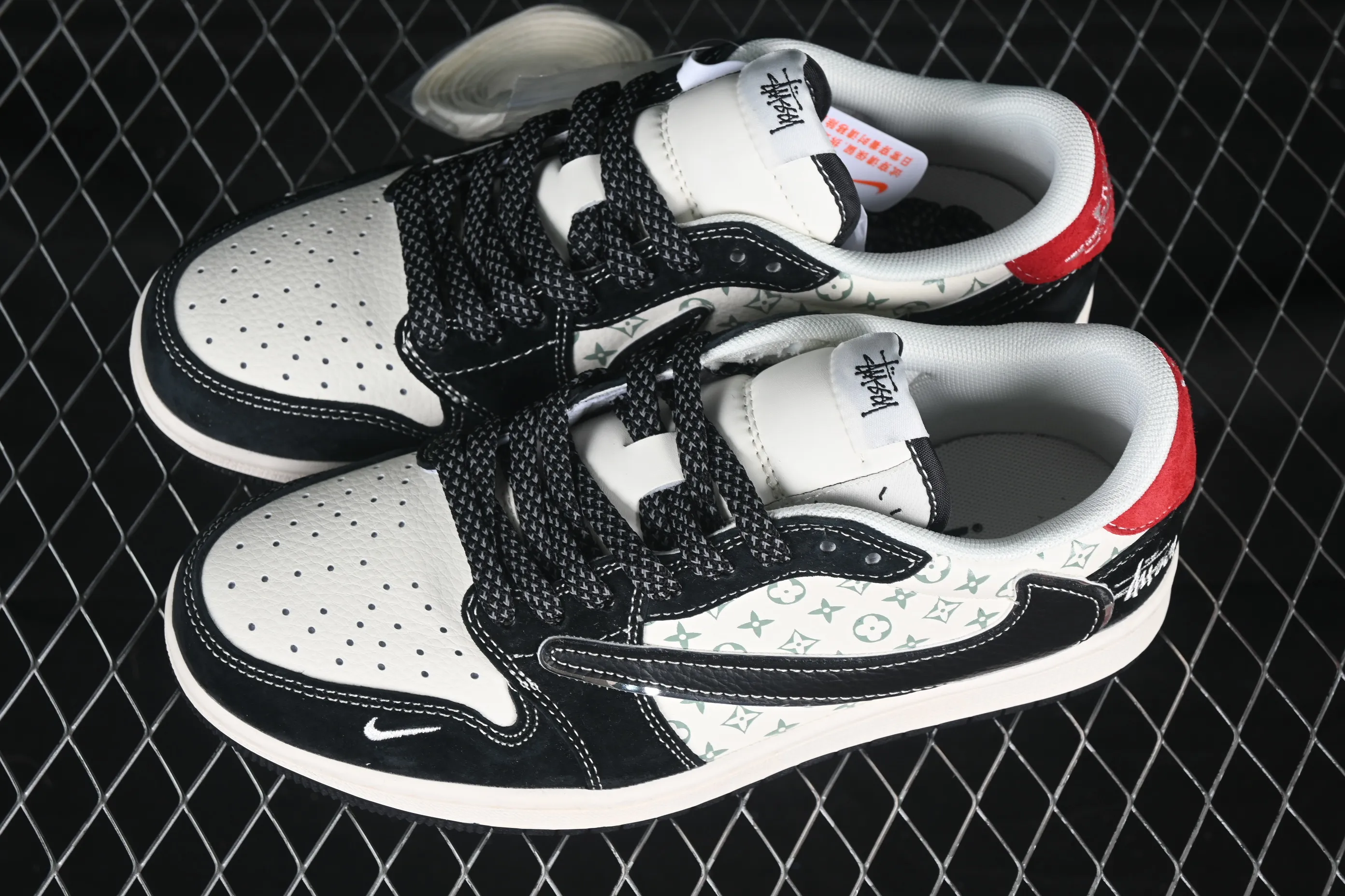 All categories Air Jordan Jordan series basketball shoes Air Jordan 1 Low high-end customized low-top sneakers Travis Scott x Fragment Design x Air Jordan 1 Low OG SP Joe 1 Stusi co-branded black pebble pattern low-top cultural casual sneakers XZ6188-770